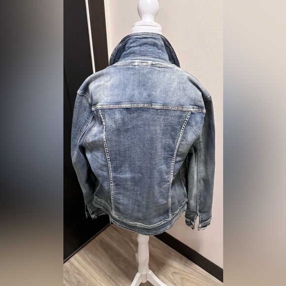 JAG Women’s Large Soft Denim Jacket Never Worn - Picture 3 of 11